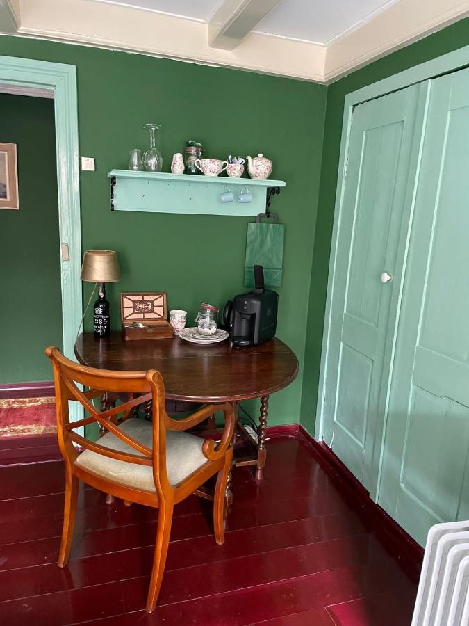 דוקום B&B Suupmarkt מראה חיצוני תמונה