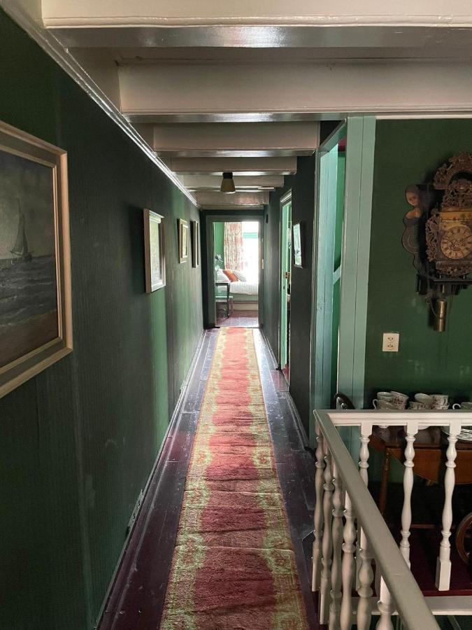 דוקום B&B Suupmarkt מראה חיצוני תמונה