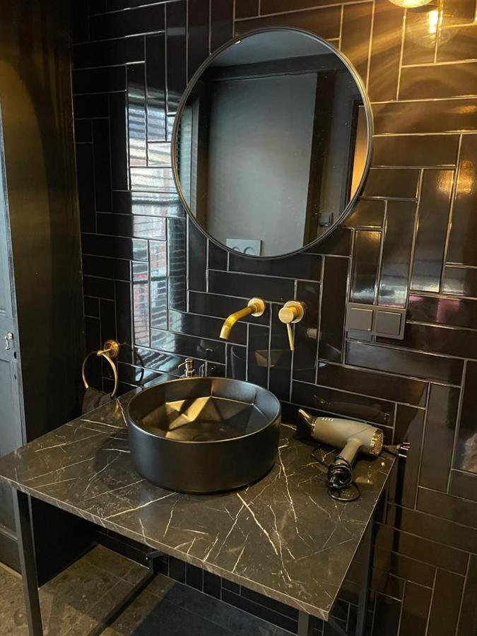דוקום B&B Suupmarkt מראה חיצוני תמונה