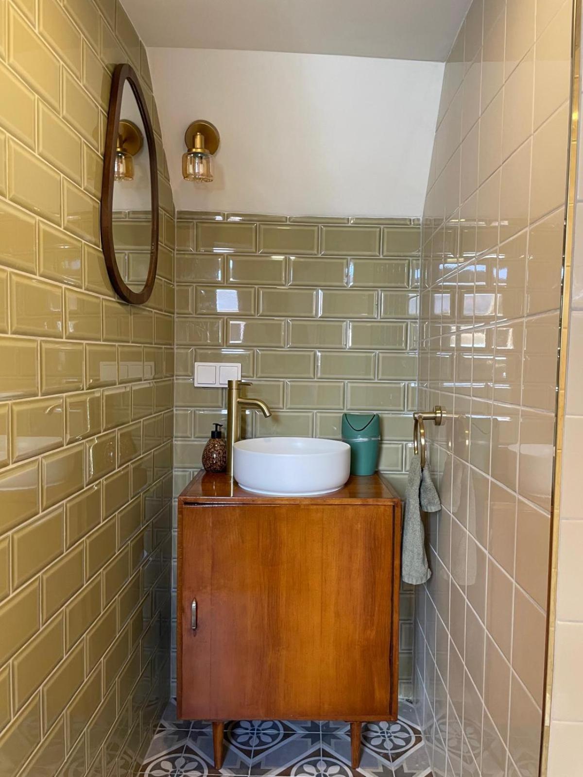 דוקום B&B Suupmarkt מראה חיצוני תמונה