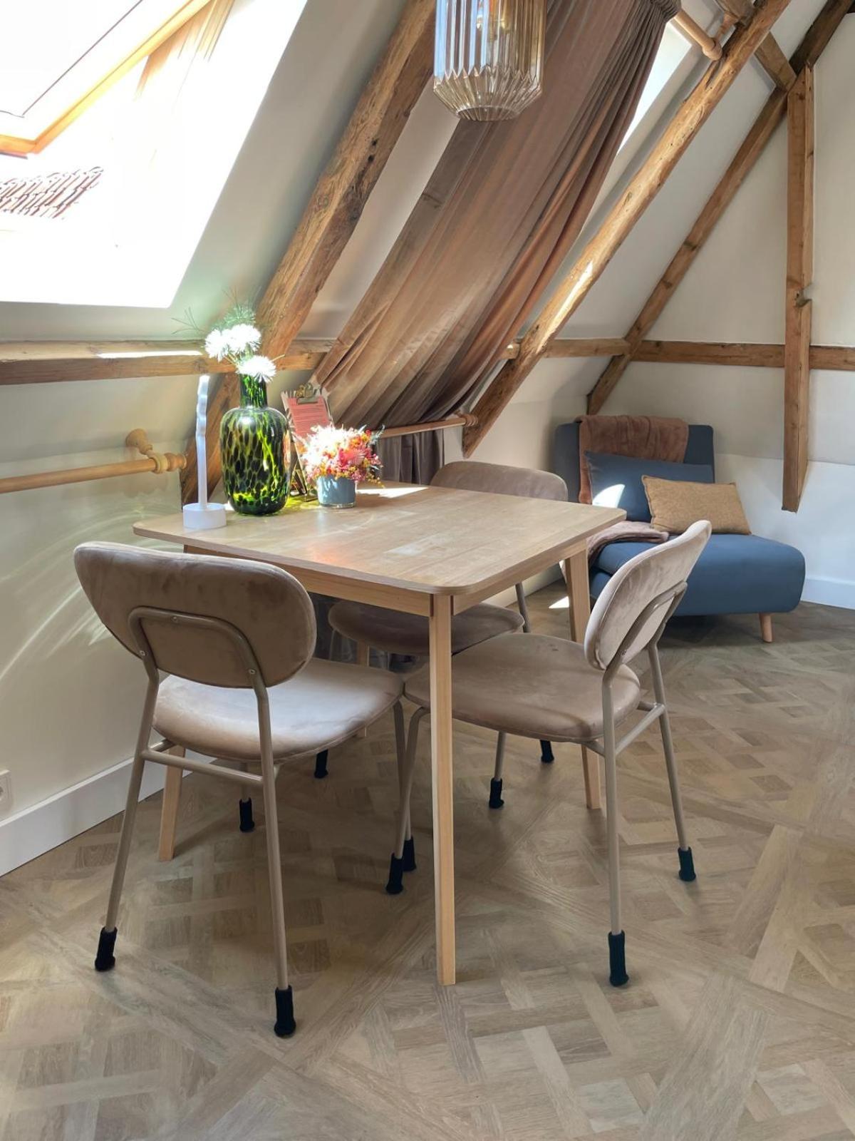 דוקום B&B Suupmarkt מראה חיצוני תמונה