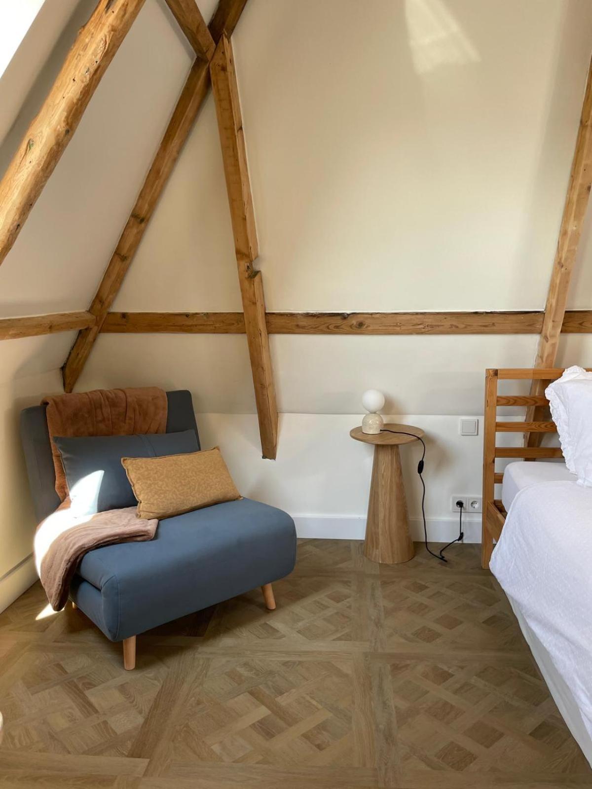 דוקום B&B Suupmarkt מראה חיצוני תמונה