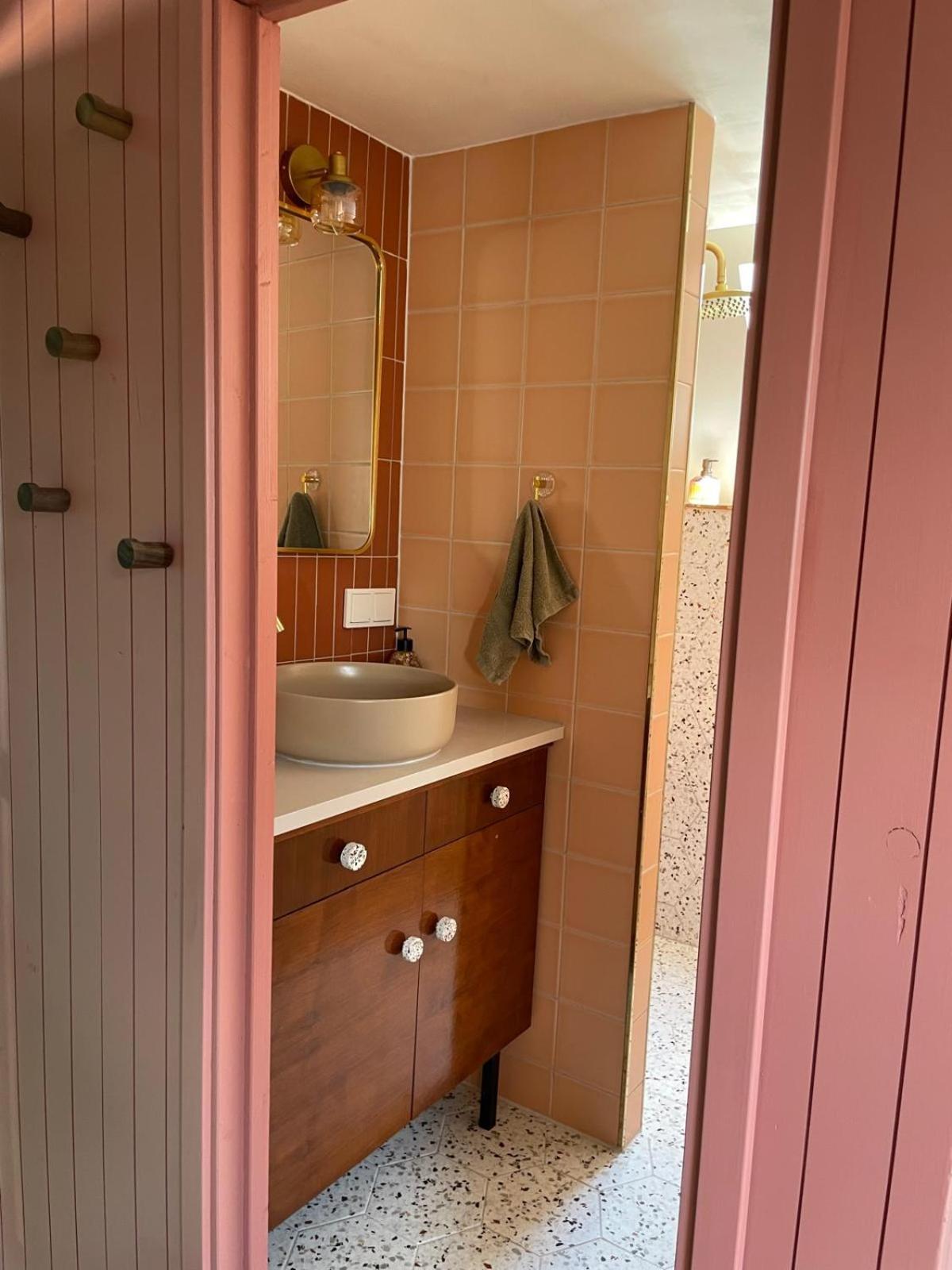 דוקום B&B Suupmarkt מראה חיצוני תמונה